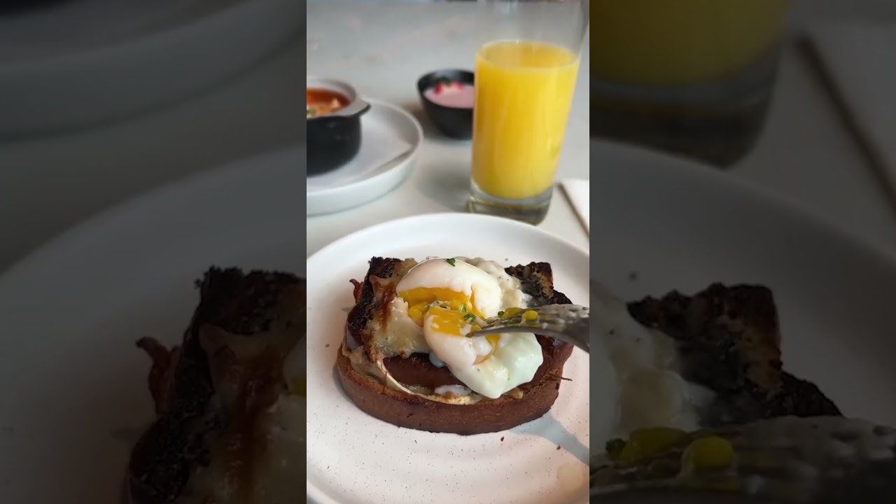 T+L in Transit - Luxury Airline Flying to US 