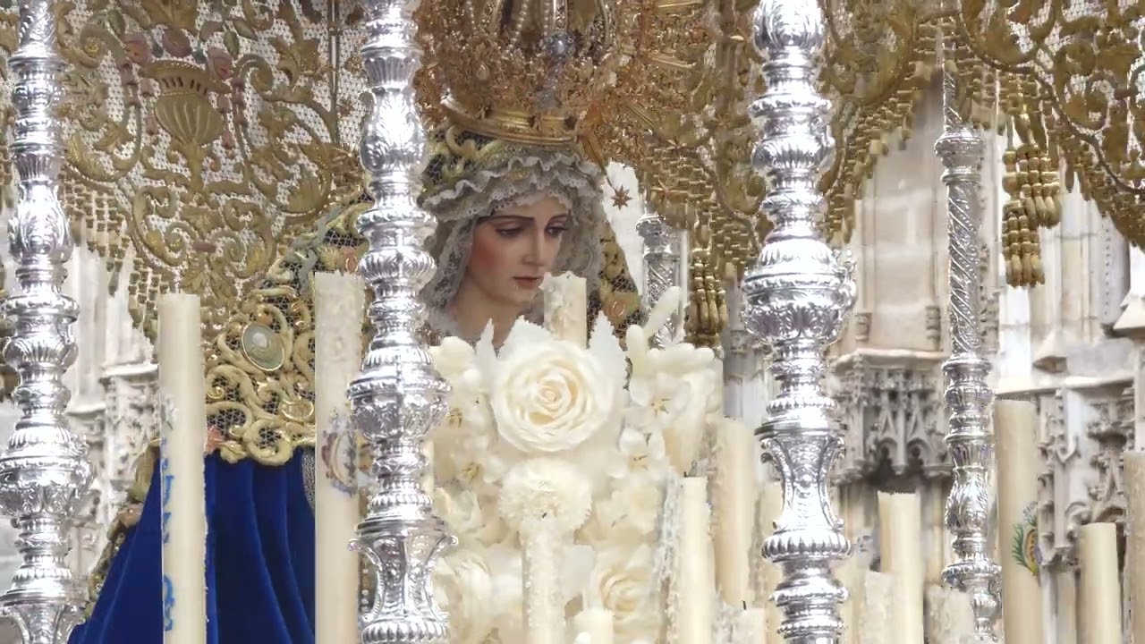 4K | Virgen de la Aurora | Hdad Resucitado | Entrada en Catedral | Sevilla 2025