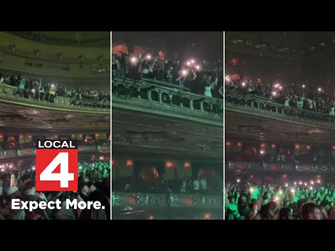Balcony shakes at Fox Theatre during concert performance