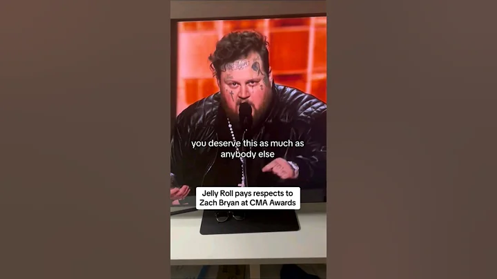 Jelly Roll gives praises to Zach Bryan during speech 💪 #shorts #jellyroll #zachbryan #countrymusic