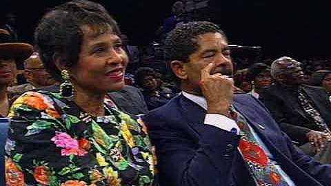 Bishop Carlton Pearson Introduces Dr.  Fred Price ...