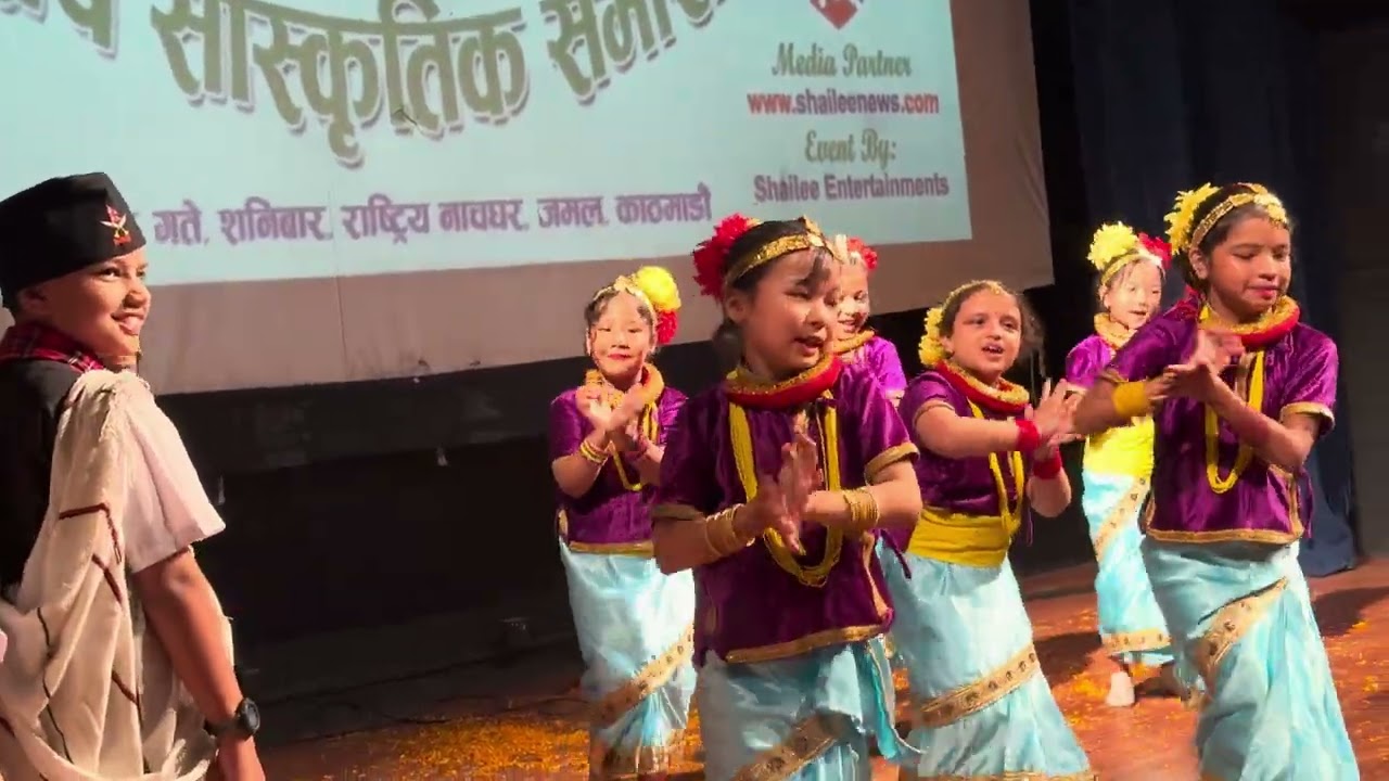Children’s Nepali cultural dance 💃 
