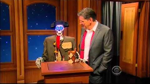 Craig Ferguson 11/29/11F Late Late Show ending XD