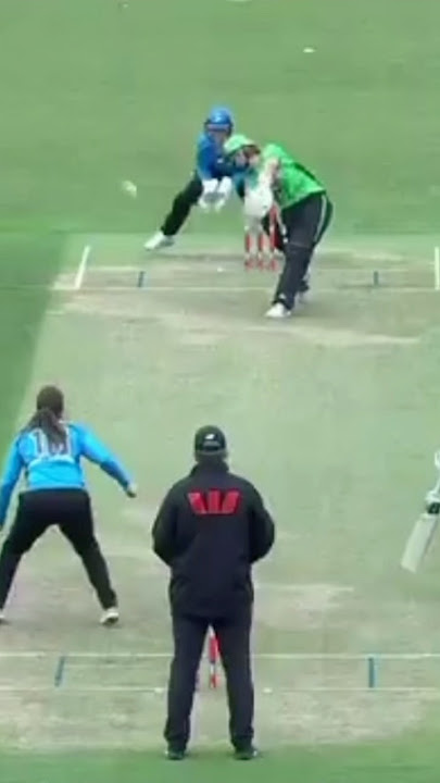 First Wicket Of The WBBL11 Season! #cricket #shorts #wbbl11