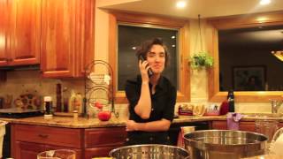 Sherlock Holmes Bakes (Bloopers)
