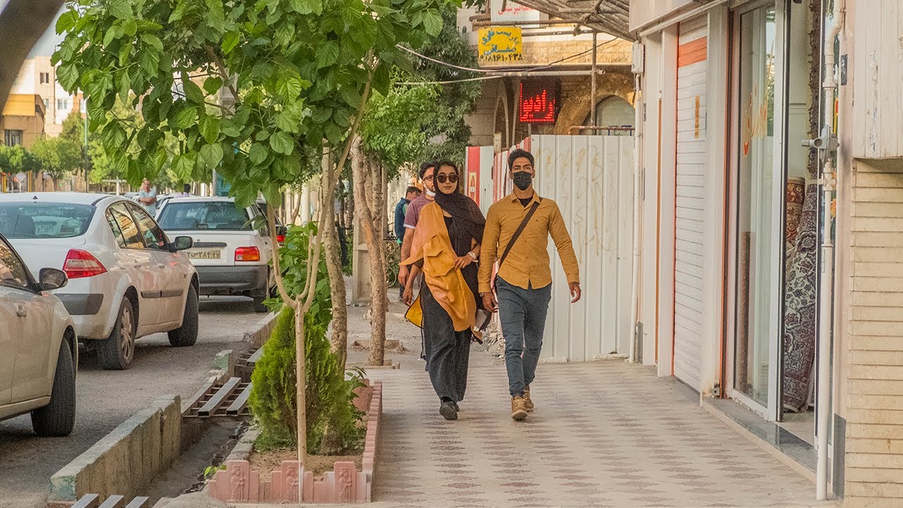 This is What a Real Iranian City Looks Like | An Honest Street Documentary