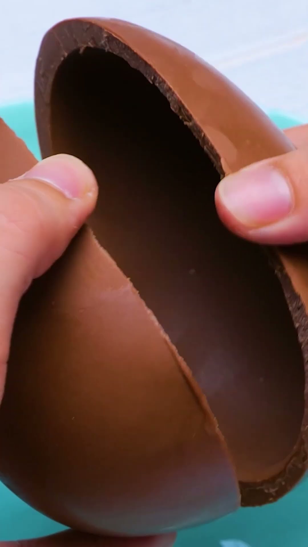 Cómo hacer helado de chocolate con forma de oso gigante ? #shorts