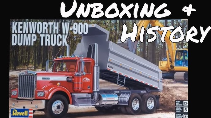 Unboxing AMT's Kenworth Conventional W-925 