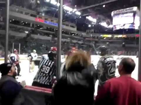 Trenton Titans vs Elmira Jackals Fight Feb 25 2012