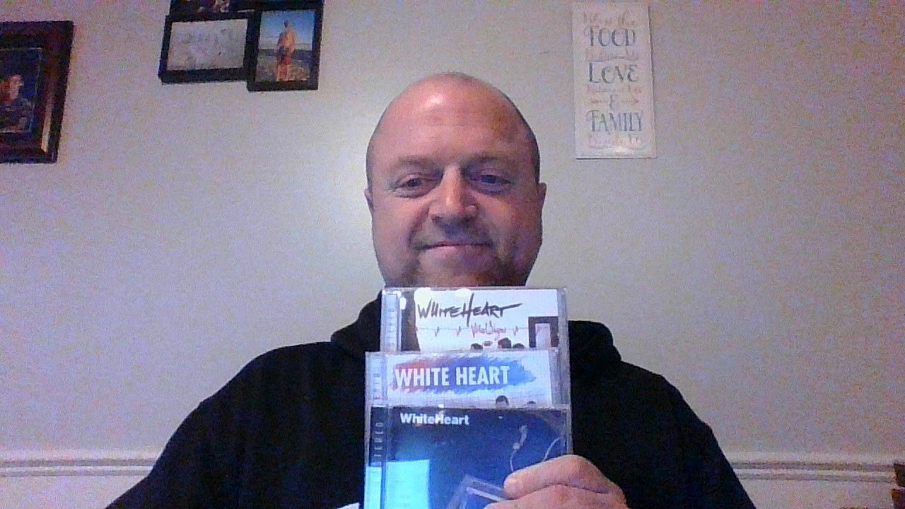 WHITE HEART - VITAL SIGNS + 1 Bonus + Trading Card (*NEW-CD, 2021