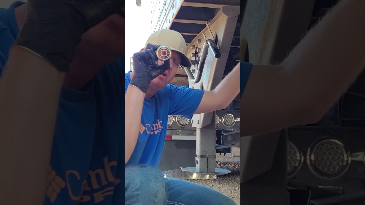 Installing AntiSyfan Kits on Reefer Fuel Tanks YouTube