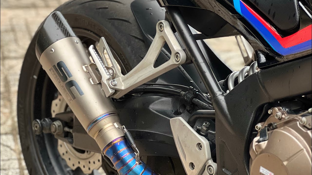 Honda CB650 with SC project exhaust - YouTube