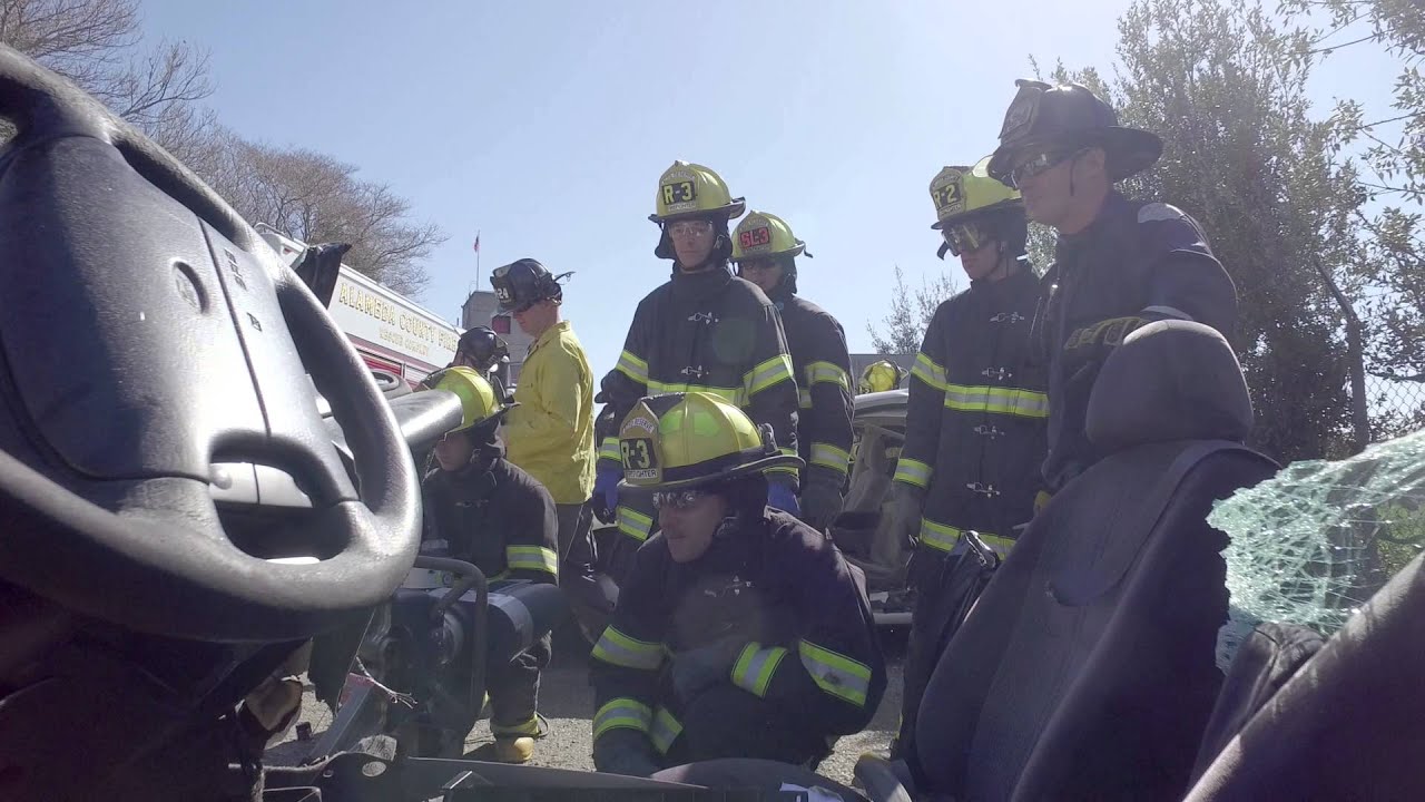 ACFD Reserves Auto Extrication Training--February 2016 - YouTube