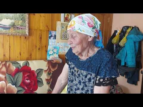 Бабушка настя бабушка настя бабушка настя. Настя с бабушкой и мамой. Настя с бабушкой и мамой. Мем бабушка настя. Саратовская бабушка.