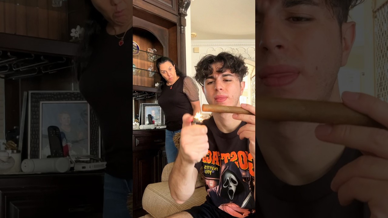 Моя арабская мама застукала меня за курением 😳😂