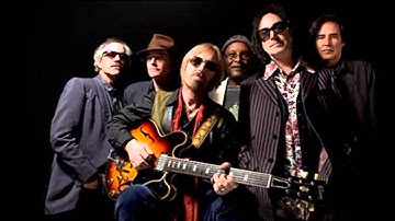 Tom Petty & The Heartbreakers - A Woman in Love It's Not Me (Live from Bonnaroo) 2013