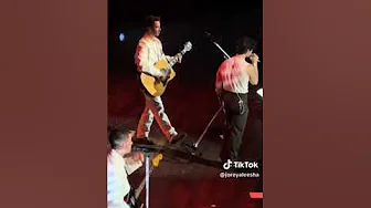 Love me to heaven Jonas brothers live. (New Live song ) 2025 Love me to heaven Jonas brothers live. (New Live song ) 2025