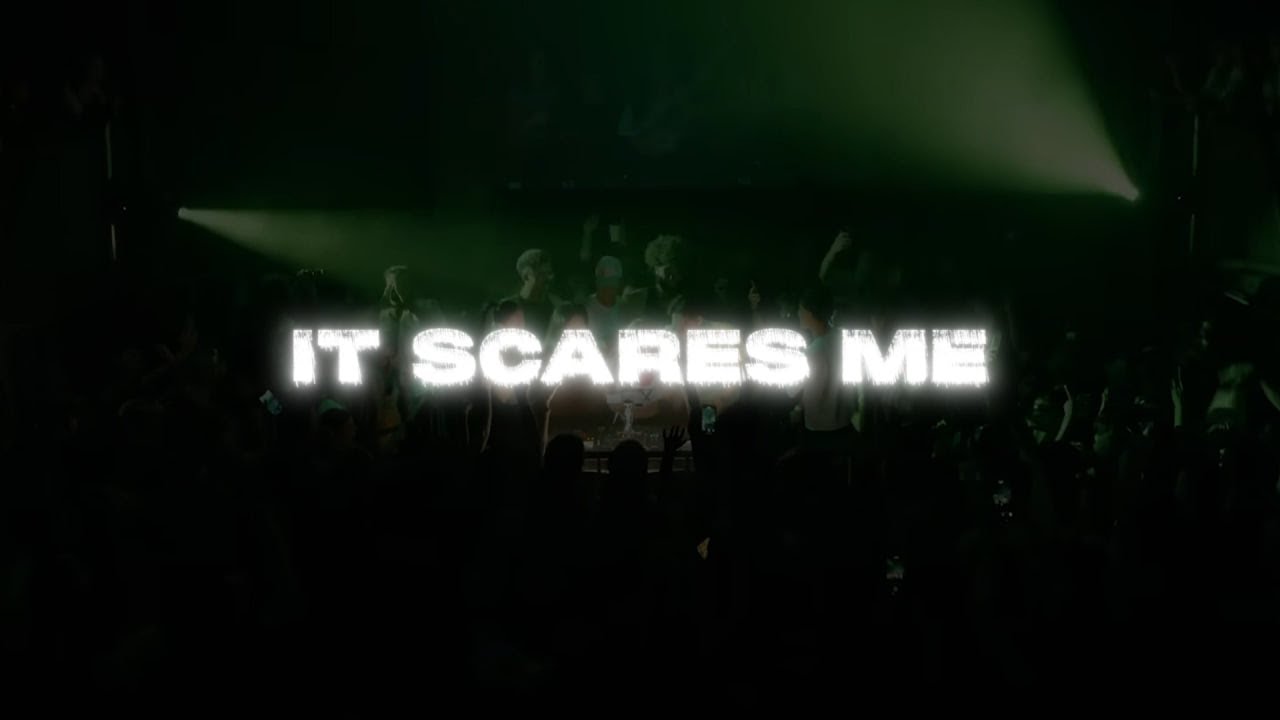 Smi.le - it scares me