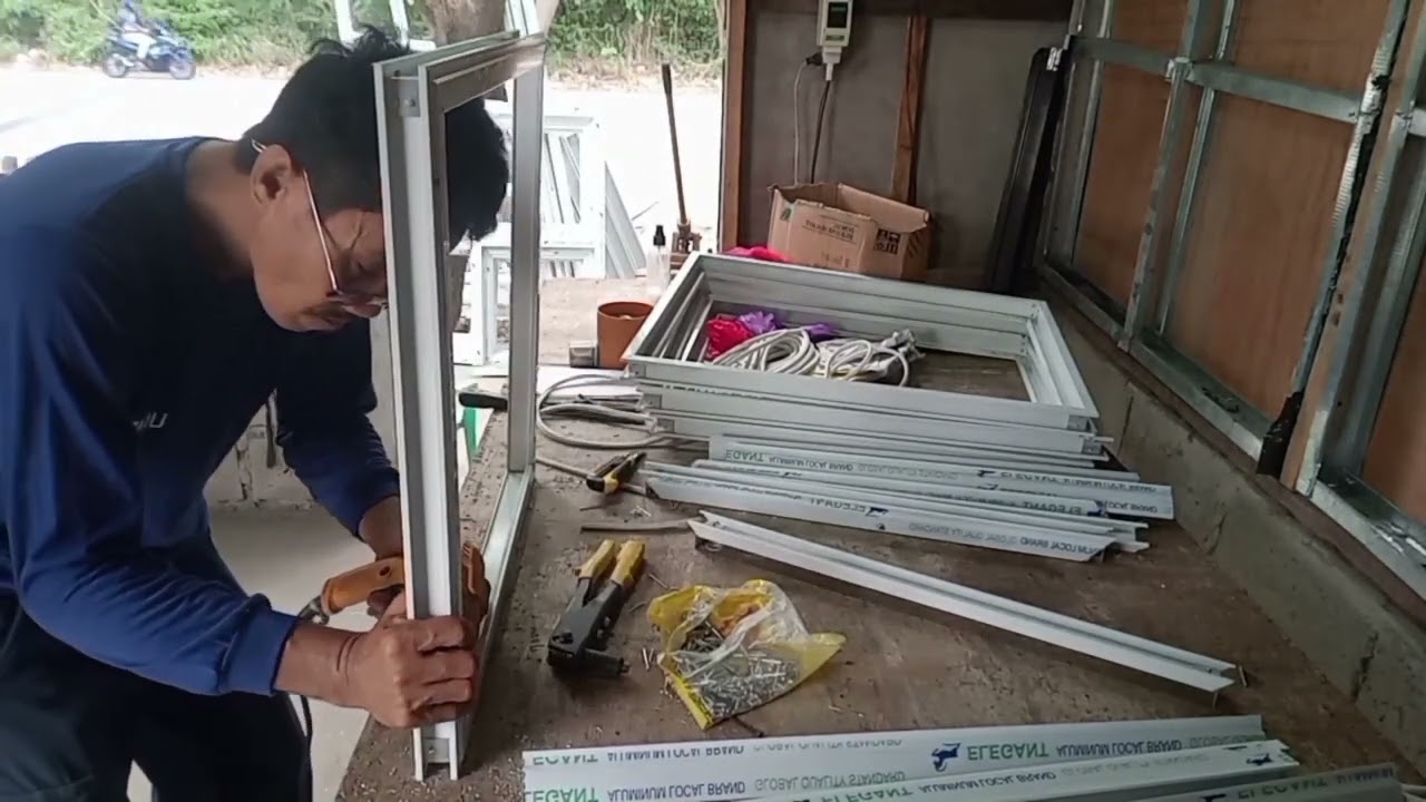 Putol at asimbol ng owning type window