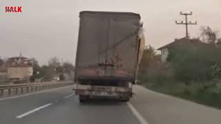 Bilecik Sakarya Yolunda Tehlikeli Anlar Devrildi Devrilecek...