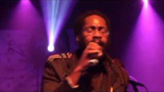 Tarrus Riley feb1st 2010(Live HQ)-Human nature-Beware chords