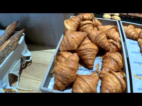 Visit to Eric Kayser bakery