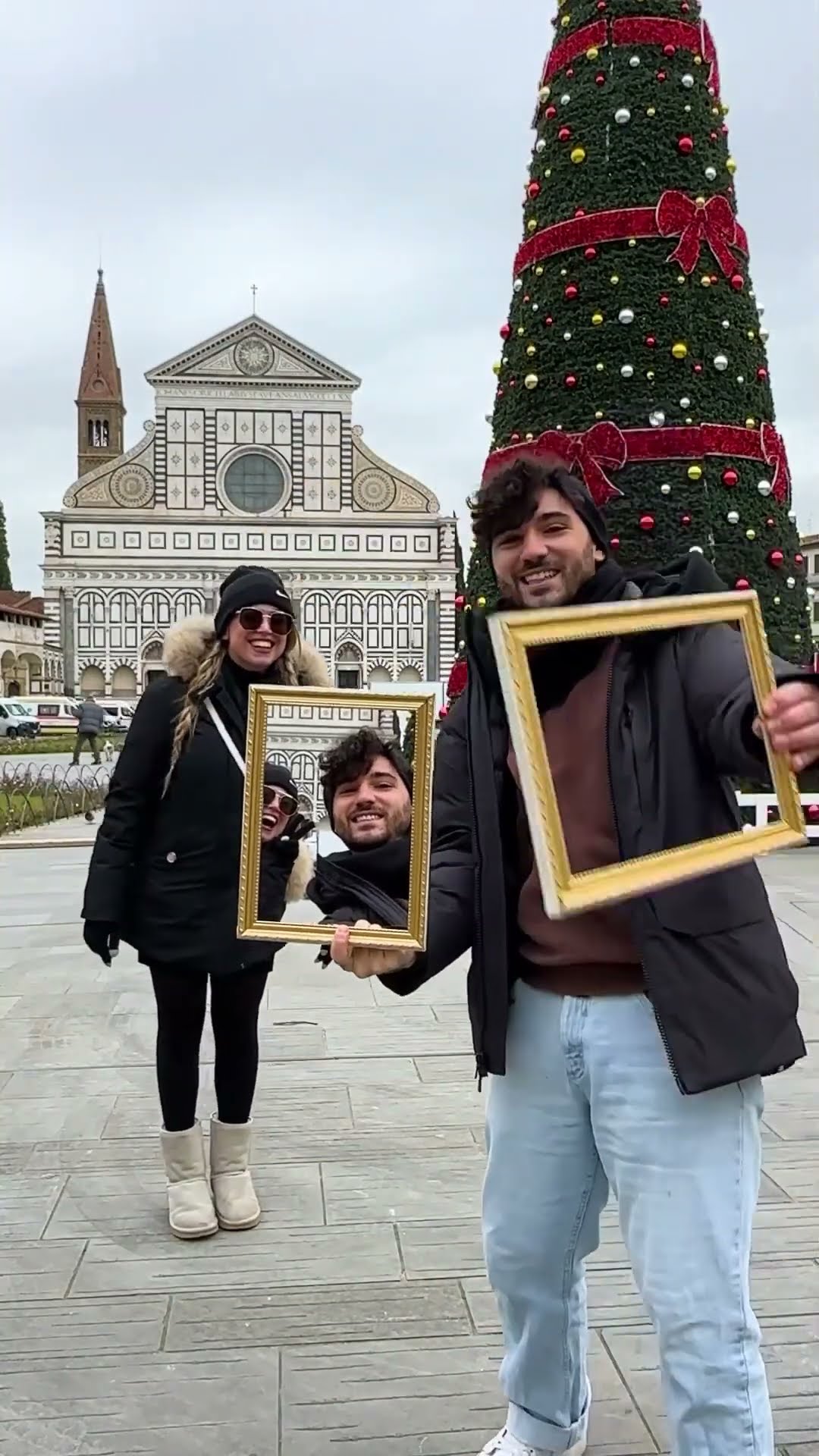 Do you want a picture? ?Behind the scenes?❤️ #vfx #visualeffects #transition #HolidaysWithYouTube