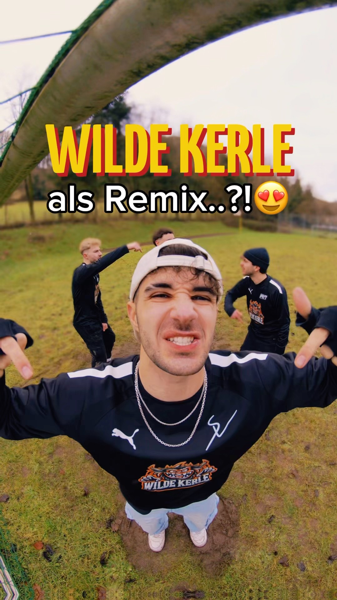 Sollen wir den bringen??￼#bass #remix #kindheit #wildekerle #shortvideo #fypage #fy #music #techno