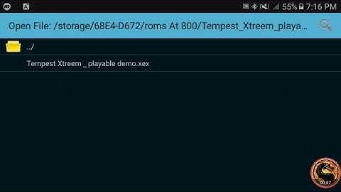 Tempest Xtreem - Atari 400/800 XE Emulated
