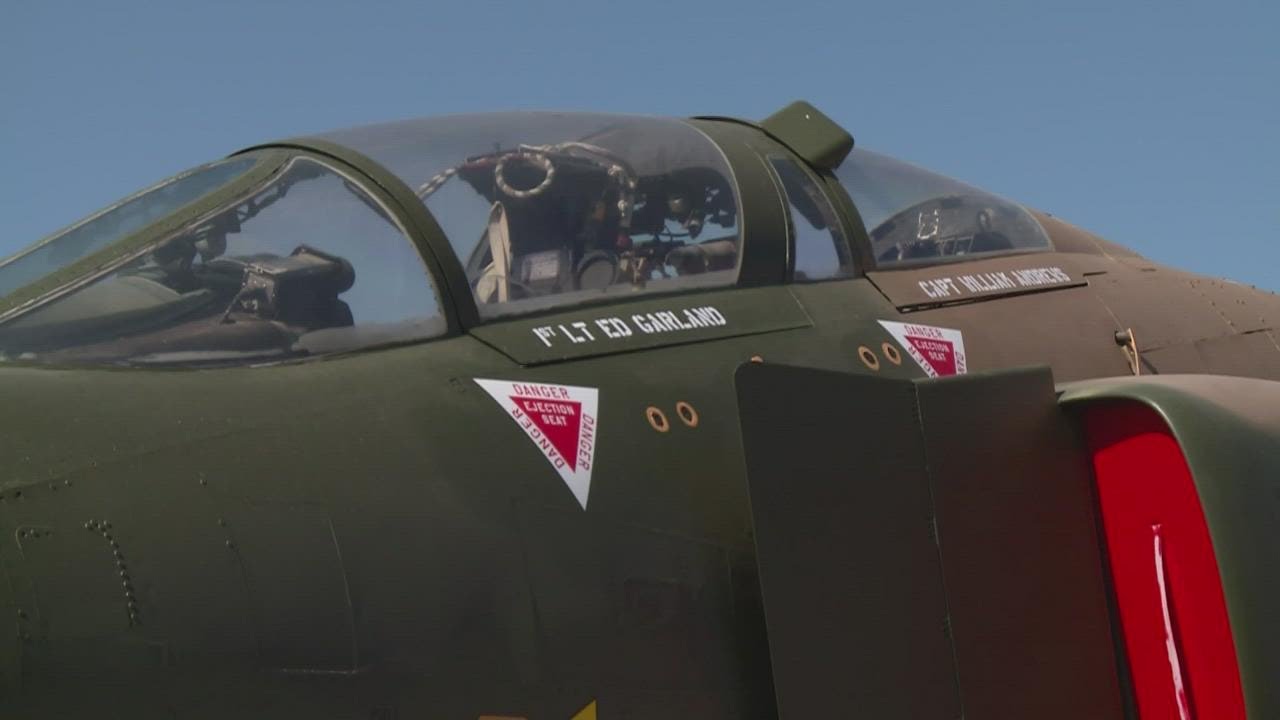 Vietnam F-4 fighter pilots honored
