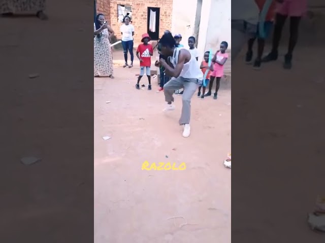 Dr Razolo Dance Moves 🔥🔥💃 vid #6 class=