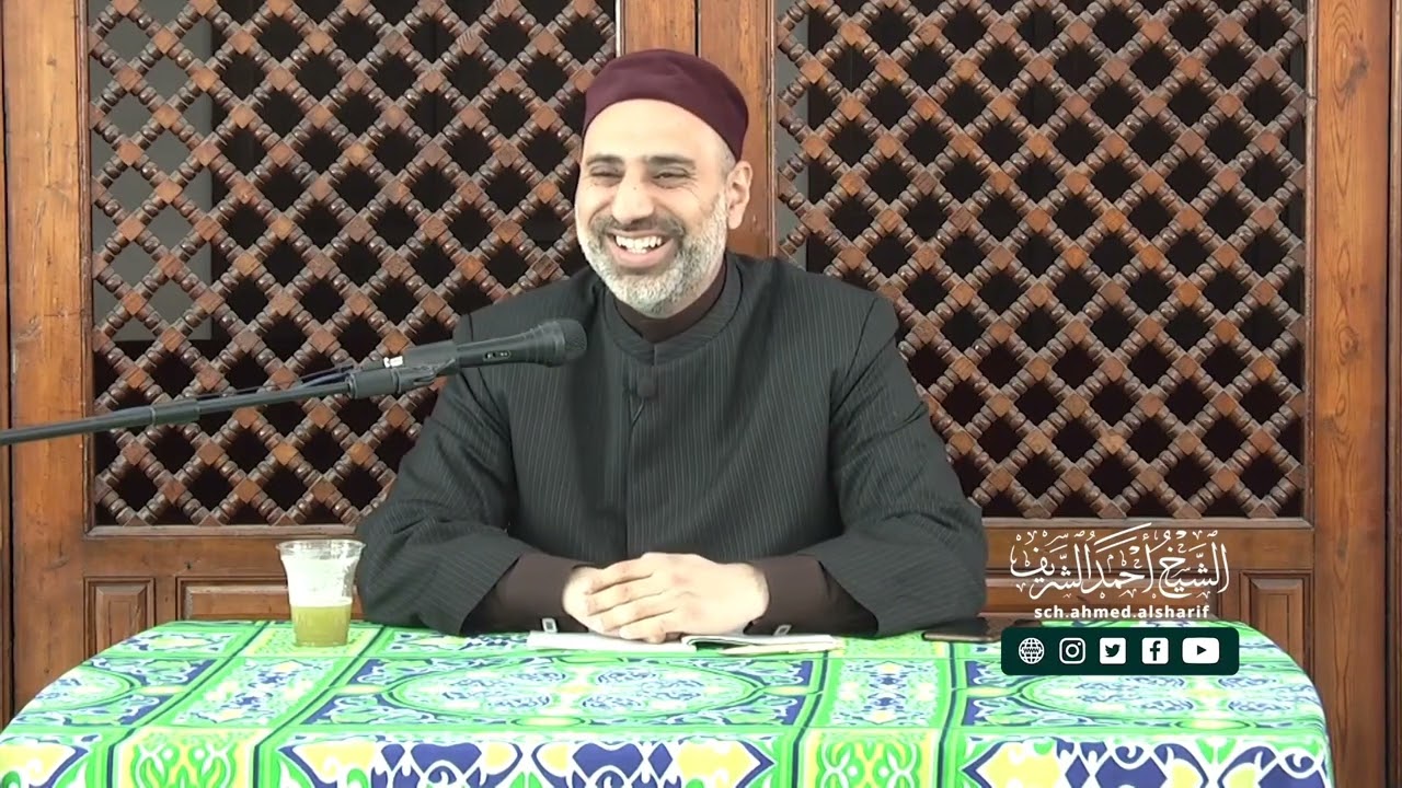 قال ابن عابدين: (مطلب في الوهابية خوارج الزمان) ، فكيف يقول حنفي بعد ذلك الوهابية من أهل السنة؟