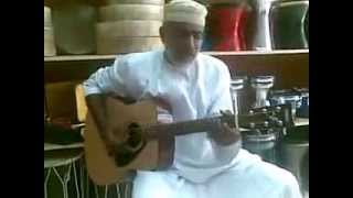 Oman old man playing reggae redemption song Bob Marley cover عمان ريجي بوب مارلي