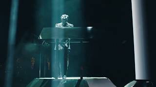 Vantablack Vbx Stage Set