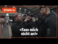 Waffenkontrollen an berliner bahnhfen  spiegel tv