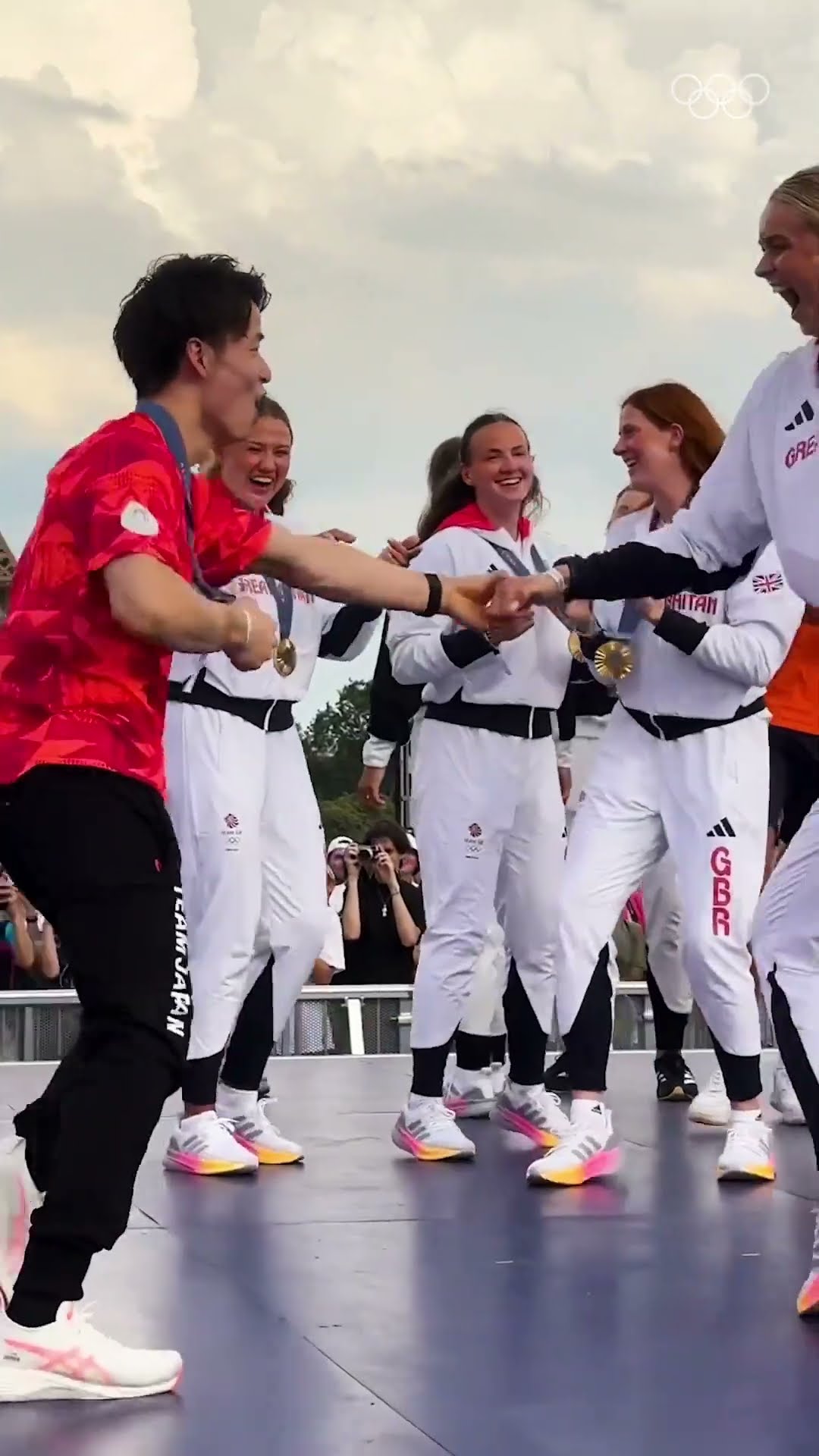 iconic celebrations ? #Olympics #Sports #Paris2024