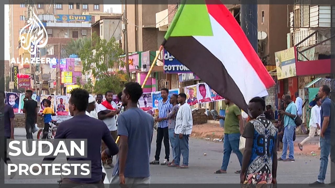 نُظمت اعتصامات في السودان بعد انسحاب الجيش من المحادثات