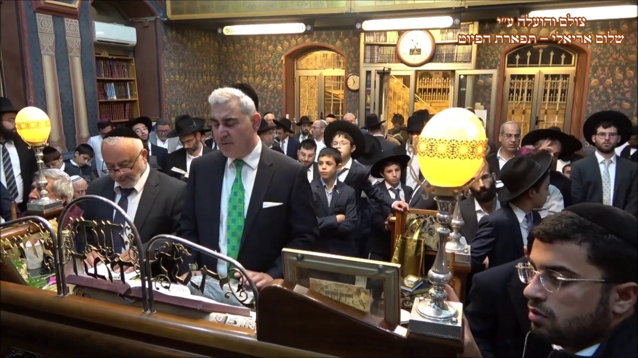תפילת ערבית המוסיקאי משה חבושה בבהכנ''ס עדס מוצש''ק בראשית תש''פ ביאת