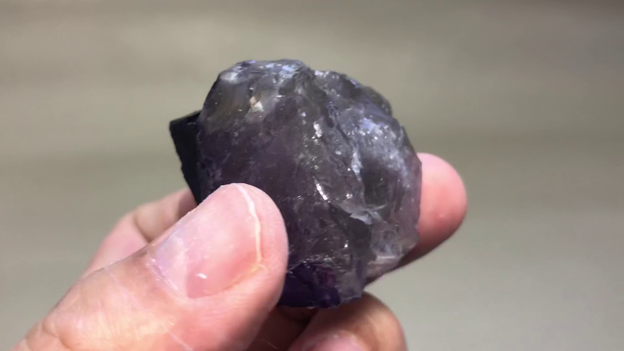メキシコ産ダークパープルフローライト原石30.8g - パーフェクト