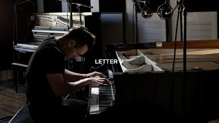 Alfonso Peduto - Letter V