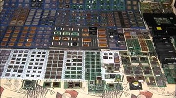 Russian Geek Shows Off His Processor Collection