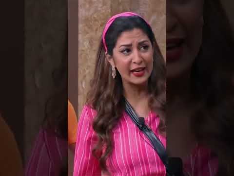 حمدي المرغني خاله أشرف عبد الباقي يرقص على المسرح