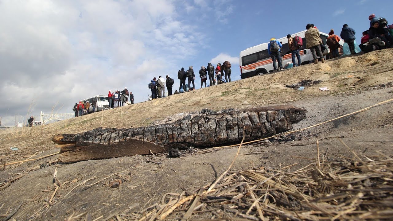 İpsala'daki göçmenler, Yunanistan'a geçiş için farklı noktalara gidiyor