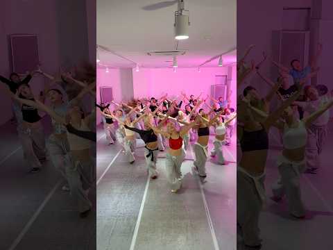<strong>VIVA</strong> LOGO SONG🔥 #<strong>viva</strong> #dance #choreo #vivadancestudio #비바댄스스튜디오