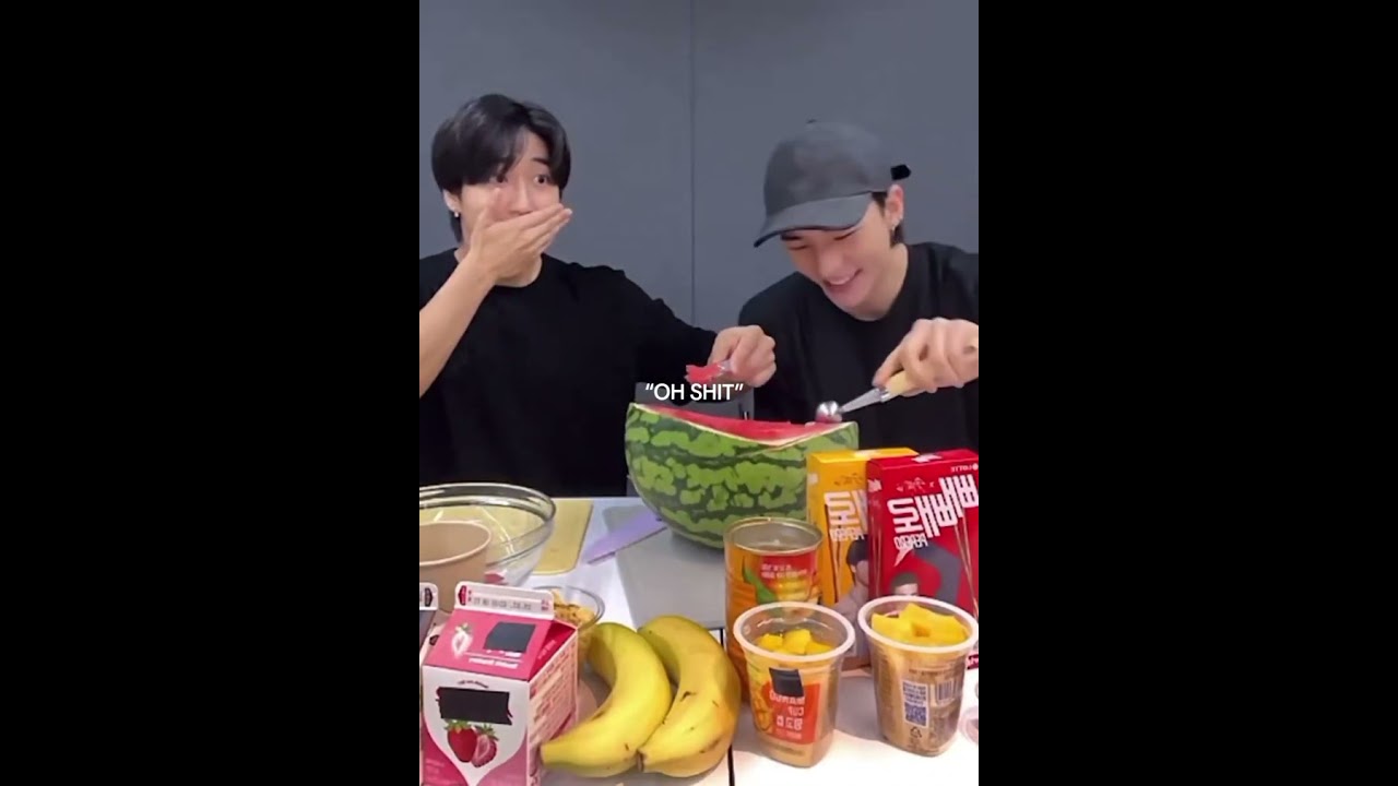 HAN JISUNG ACCIDENTALLY SAID “OH SHIT” AFTER SPILLING THE WATERMELON  