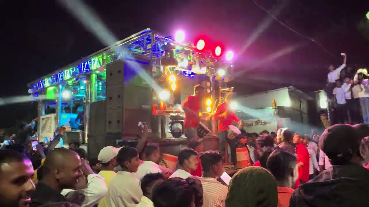 Mazi Maina Gava Var Rahili | माझी मैना गावावर राहिली |Song  Dipak Band Galangi (Dipak Devraj) 