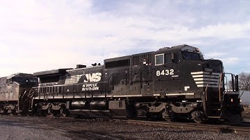 Former Conrail Dash 8 Wide Cab Leads NS 112