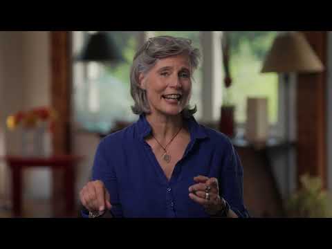 Showing Up With Nancy Regan S1E13 Friends United Part 2 