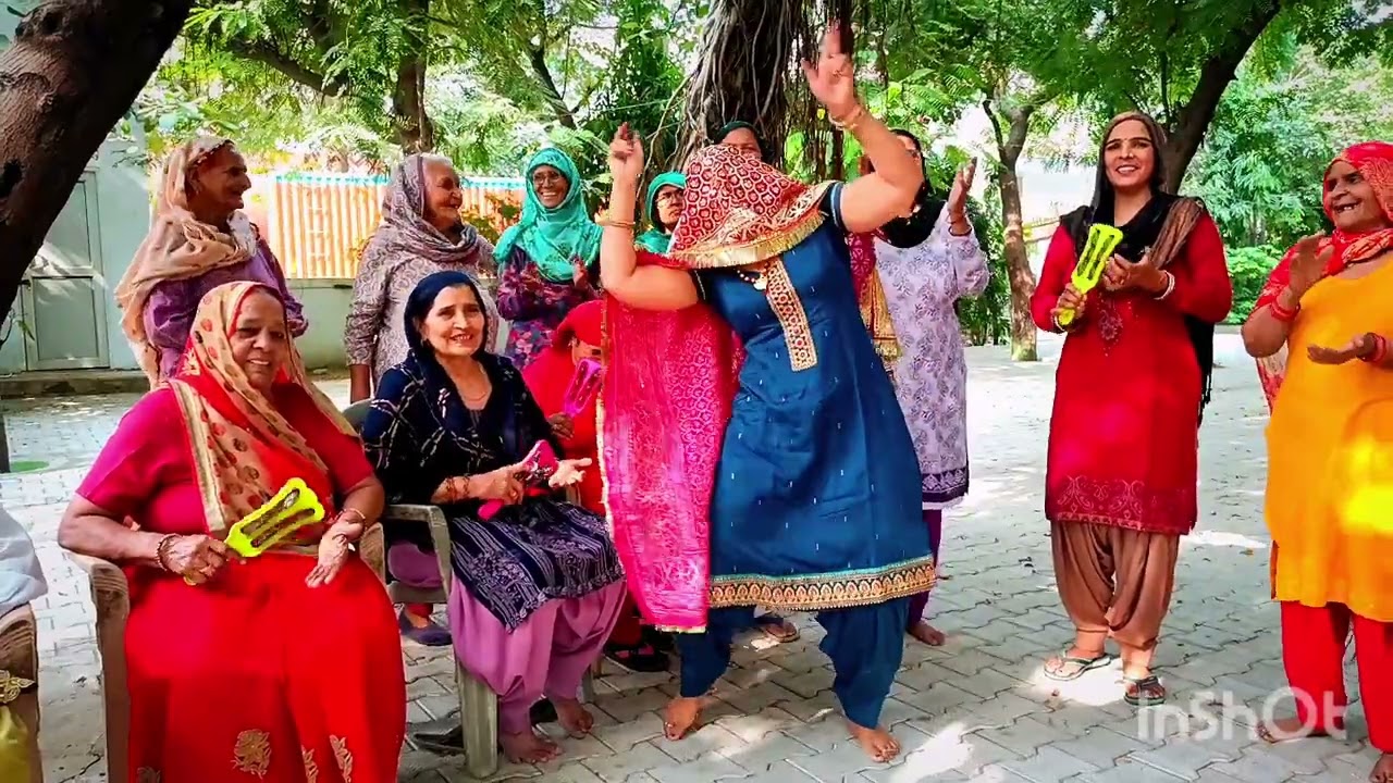 क्या गज़ब भजन गाया और डांस किया 💃💃🌹🌹🙏🙏