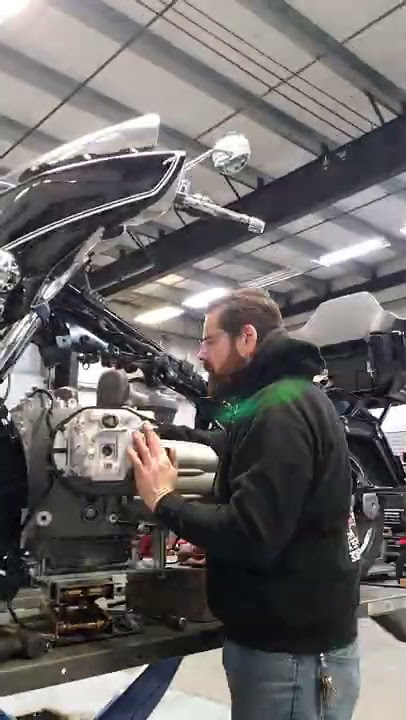 BMW R18TC GEARBOX REMOVAL PART 2